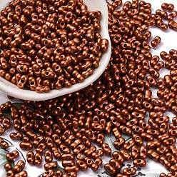 Сиена Выпечка краска стеклянные бусины, металлических цветов, арахис, цвет охры, 6x3.5x3 мм, отверстие : 1 мм, Около 4500 шт / фунт