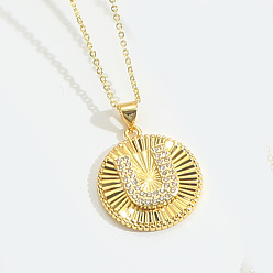 Letter U Латунные микро проложить кубического циркония ожерелья, плоские круглые с буквы, Буква U, 17.72 дюйм (45 см)