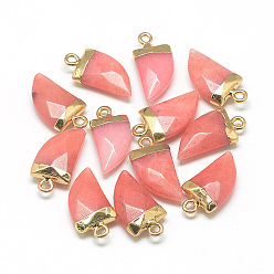 Светло-Коралловый Натуральные белые нефритовые подвески, с латунной фурнитурой , граненые, окрашенные, форма клыка, золотые, свет коралловый, 21x11x5.5 мм, отверстие : 2 мм