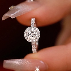 Прозрачный Кольца для женщин с родиевым покрытием 925 из стерлингового серебра с паве 6.5x3.9мм кубическими цирконами, прозрачные, размер США 7 1/2 (17.7 мм)