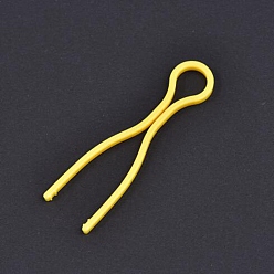 Yellow Plastic Bobbin Thread Holders, Thread Buddies Clips, Sewing Machine Accessories, for Thread Spool Organizing, Yellow, 68x19x3mm