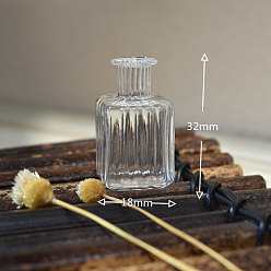 Clear Miniature Glass Vase Ornaments, Micro Toys Dollhouse Accessories Pretending Prop Decorations, Clear, 32x18mm