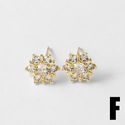 Прозрачный Серьги-гвоздики из латуни и кубического циркония, цветок, золотые, прозрачные, 11 мм