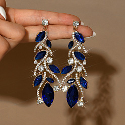 Капри Синий Серьги-гвоздики из сплава и хрустальных стразов, золотые, лошадиный глаз , Капри синий, 96x32 мм