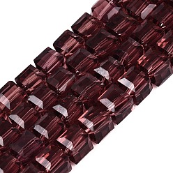 Rosa Viejo Cuentas de vidrio transparentes, cubo, facetados, rosa viejo, 7x7x6.5~7 mm, agujero: 1.2~1.6 mm, sobre 96~101 unidades / cadena, 25.39~28.54 pulgada (64.5~72.5 cm)