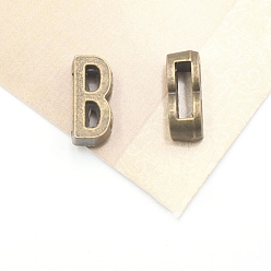 Letter B Тибетский стиль сплава Silde амулеты, Письмо ~ Z, античная бронза, В письме, 11x5x4 мм, отверстие : 7x2 мм