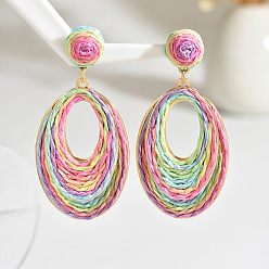 Разноцветный Овальные серьги-гвоздики из рафии, золотые, красочный, 70x34 мм