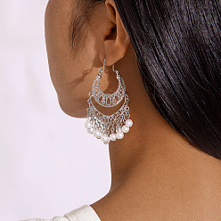 Платина Серьги-люстры с круглыми кисточками из сплава и железа в богемном стиле, с имитацией жемчуга, платина, 62x53 мм