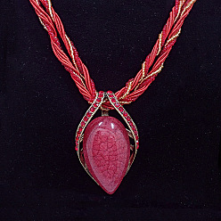 Светло-Вишневый Ожерелья в стиле бохо с подвеской в форме капли из цинкового сплава, смолы и стеклянных бусин, светло-вишневый, 17.72 дюйм (45 см)