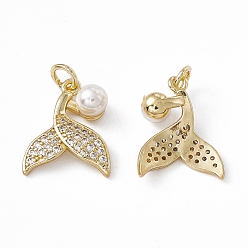 Настоящее золото 18K Стойки обшивки латунь кубического циркония подвески, амулет рыбий хвост, с пластиковой имитацией жемчуга и прыгающим кольцом, долговечный, без свинца и без кадмия, реальный 18 k позолоченный, 20x16.5x7 мм, отверстие : 3.8 мм