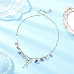 Аметист Кулон с натуральным аметистом и латунным бантом, цепочка из латунных звеньев, золотые, 16.02 дюйм (40.7 см)