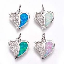 (52) Непрозрачная лаванда Латунные микро проложить кубического циркония прелести, с синтетическим опалом, сердце, платина, разноцветные, 14.5x15x2.5 мм, отверстие : 4 мм