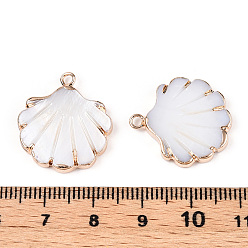 Seashell Color Electroplate Freshwater Shell Pendants, with Iron Findings, Shell, Golden, Seashell Color, 20~23x18~20x2.5mm, Hole: 1.5mm