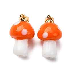 Темно-Оранжевый Подвески лэмпворк ручной работы, гриб, с реечной накладкой из латуни с золотистым напылением, долговечный, золотые, темно-оранжевый, 19~21x11~13 мм, отверстие : 4.5x3.5 мм