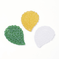 (52) Непрозрачная лаванда Натуральный нефритовый кулон, окрашенные, лист, разноцветные, 45x30.5x3 мм, отверстие : 1.5 мм