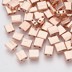 Гальванический Розовый Золотой Гальванизируйте стеклянных шариков семени, 2-луночное, квадратный, покрытием из розового золота, 5x4.5~5.5x2~2.5 мм, отверстие : 0.5~0.8 мм