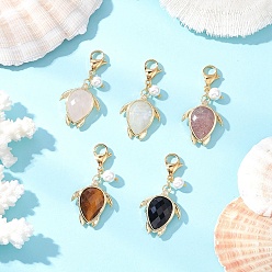 Смешанные камни Подвеска в виде черепахи из натурального кварцевого кристалла, розового кварца, клубничного кварца, тигрового глаза и черного обсидиана, с бусиной из ракушечного жемчуга и застежками-клешнями лобстера, 43 мм