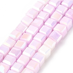 Лавандовый румянец Гальванические непрозрачные стеклянные бусины, кубические, граненые, лавандовый румянец, 5.5~6x6x6 мм, отверстие : 1 мм, около 66 шт / нитка, 14.96'' (38 см)