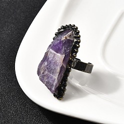 Аметист Кольца-манжеты с натуральным аметистом неправильной формы, латунное кольцо для женщин, античная бронза, лоток : 23~40x20~25 мм