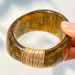 Dark Goldenrod Resin Wide Bangels with Alloy Wire Wrapped for Women, Golden, Dark Goldenrod, Inner Diameter: 2.56 inch(6.5cm)