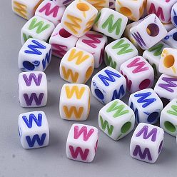 Letter W Белые непрозрачные акриловые бусины, горизонтальное отверстие, куб с разноцветными буквами, буква.w, 5x5x5 мм, отверстие : 2 мм, Около 5000 шт / 500 г