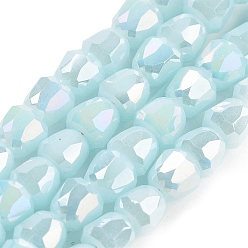 Светло-голубой Стеклянные бусины с гальваническим покрытием , граненые, колокол, светло-голубой, 4x3.5~4 мм, отверстие : 1 мм, около 98 шт / нитка, 13.70'' (34.8 см)