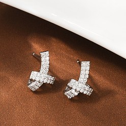 Платина Серьги-гвоздики с латунным узлом и микропаве из прозрачных кубических цирконий, стойки покрытие, долговечный, без свинца и без кадмия, платина, 11.5x8.5 мм