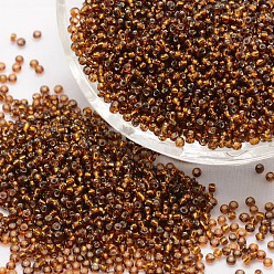 Седло Коричневый 8/0 прозрачные стеклянные круглые бисер, класс А, серебряная линия, седло коричневый, 2.8~3.2 мм, отверстия : 1.0 mm, около 15000 шт / фунт