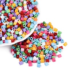 Couleur Mélangete Perles de rocaille en verre de peinture de cuisson, triangle, trou de triangle, couleur mixte, 3.5x3.5x3.5mm, Trou: 1.2~1.4mm, environ 7250 pcs / livre