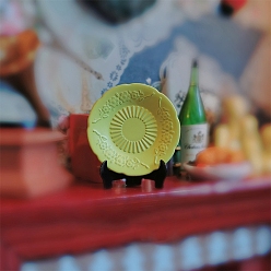 Зелено-Желтый Тарелки обеденные круглые из сплава, миниатюрные украшения, для садовых кукольных домиков, притворяясь опорными украшениями, зеленый желтый, 26x5 мм