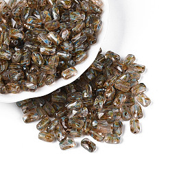 Цвет Древесины Выпечка краска стеклянные бусины, прямоугольные, граненые, деревесиные, 6.5~7x4~4.5x3.5~4 мм, отверстие : 0.9~1 мм