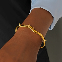 Золотой 304 Женские браслеты-манжеты с шипами и конусами из нержавеющей стали, без кадмия, без никеля и без свинца, золотые, внутренний диаметр: 2-3/8x1-3/4 дюйм (6.1x4.55 см)