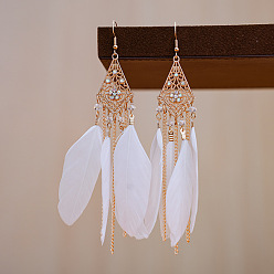 Белый Серьги-люстры из сплава ромбов со стразами, с пером, золотые, белые, 120 мм