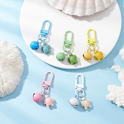 (52) Непрозрачная лаванда 5 шт. подвеска в виде черепахи из искусственной бирюзы и железного колокольчика, с поворотными застежками сплава, разноцветные, 53.5 мм