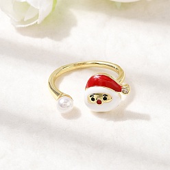 Настоящее золото 18K Рождественские кольца-манжеты из латуни с микропаве из кубических цирконий и эмалью для женщин, Дед Мороз, долговечный, стойки покрытие, с пластмассовой жемчужиной abs, реальный 18 k позолоченный, внутренний диаметр: 18 мм