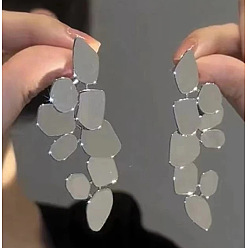 Серебро Серьги-гвоздики с подвесками из латунного листа, серебряные, 64x28 мм