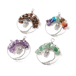 Античный Серебристый & Платиновый Природные и синтетические Gemstone подвески, с фурнитурой в виде совы и обернутой медной ювелирной проволокой, смешанные окрашенные и неокрашенные, плоские круглые с дерева жизни, старинное серебро и платина, 47~49x39~40x6.5~9 мм, отверстие : 2.5~4 мм