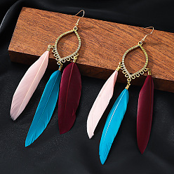 Разноцветный Серьги-подвески из сплава в виде конского глаза с пером., золотые, красочный, 150x58 мм