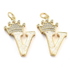 Letter V Латунные микропаве прозрачные подвески с фианитом, без кадмия и без свинца, с синтетическим опалом, реальный 18 k позолоченный, с целью перехода в кольце, Буква V, 26.5~33x14~23.5x3.5~4.5 мм, отверстие : 4.5 мм