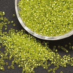 Желто-Зеленый 12/0 круглые бусины из стекла семян, серебряная линия квадратное отверстие, прозрачные цвета, желто-зеленый, 1.8~2.0 мм, отверстия : 0.8 mm, около 28000 шт / фунт
