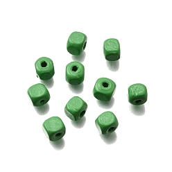 Зеленый лайм Спрей окрашены деревянные бусины, квадратный, зеленый лайм, 6x6x6 мм, отверстие : 1.6~2 мм