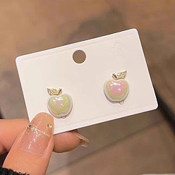 Белый Серьги-гвоздики из пластика в форме яблока, белые, 15x12 мм