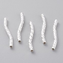 Посеребрённый Бисера латунной трубки, долговечный, изогнутые бусины, 925 серебро покрытием, 20x2 мм, отверстие : 1 мм