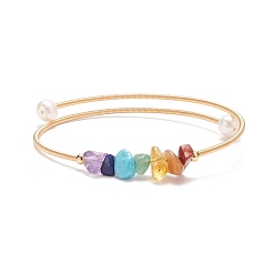 Mixed Stone Natural Mixed Stone Chips & Pearl Bangle, 7 Chakra Brass Torque Bangle for Women, Golden, Inner Diameter: 2-1/8 inch(5.35cm)