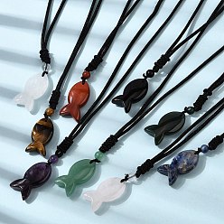 Смешанные камни Подвеска в виде рыбы из натурального смешанного камня, ожерелье из черного нейлонового шнура, 28.35 дюйм (72 см)