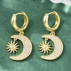 Plaqué 18K Or Véritable Boucles d'oreilles créoles pendantes en laiton serties de micro-pavés de zirconiums cubiques, lune avec soleil, sans plomb et sans cadmium, crémaillère plaquage, plaqué longue durée, réel 18 k plaqué or, 37x15mm