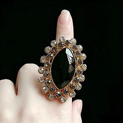 Black Zinc Alloy Glass Finger Rings, Horse Eye, with Rhinestone, Golden, Black, 47x37mm, Inner Diameter: 18mm