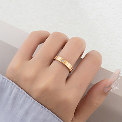 Розовое Золото 304 Кольца из нержавеющей стали и кубического циркония, квадратный, розовое золото , размер США 6 (16.5 мм)