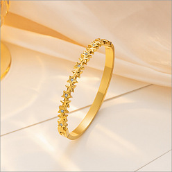 Doré  304 Bracelets manchettes articulés en acier inoxydable sertis de micro-pavés de zirconiums cubiques transparents en forme d'étoile pour femmes, or, diamètre intérieur: 2.40 pouce (6.1 cm)