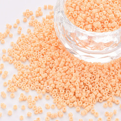 Peachpuff Glaszylinderperlen, Perlen, Backen Farbe, Rundloch, peachpuff, 1.5~2x1~2 mm, Bohrung: 0.8 mm, ca. 45000 Stk. / Beutel, ungefähr 1Pfund/Beutel